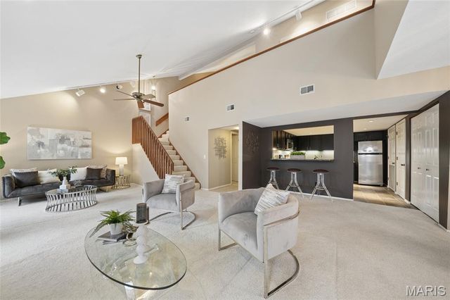 1010 Thoreau Court 310, St Louis, MO 63146