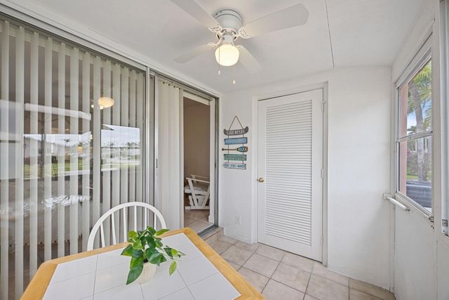 2691 Dudley Dr Drive E D, West Palm Beach, FL 33415