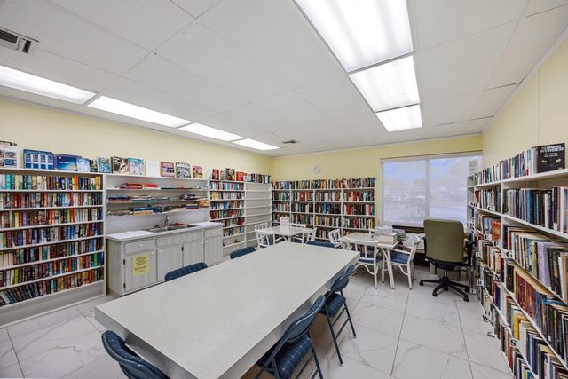 2691 Dudley Dr Drive E D, West Palm Beach, FL 33415