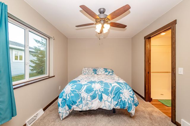 92 Birch Avenue, Alexandria, MN 56308