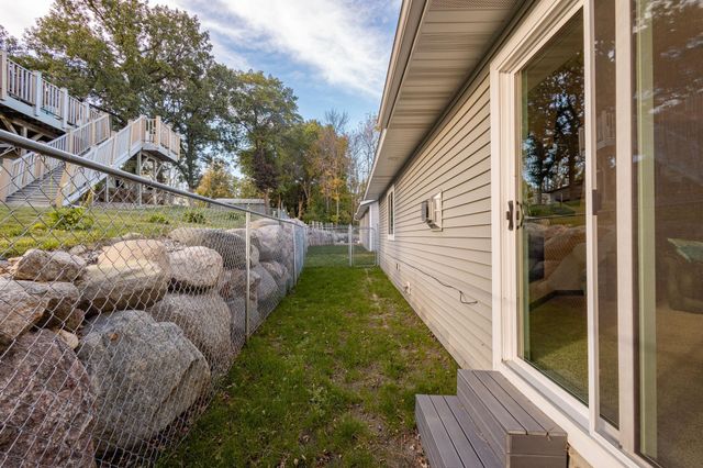 92 Birch Avenue, Alexandria, MN 56308