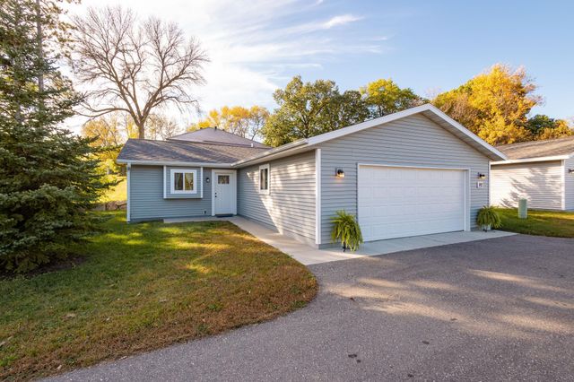 92 Birch Avenue, Alexandria, MN 56308