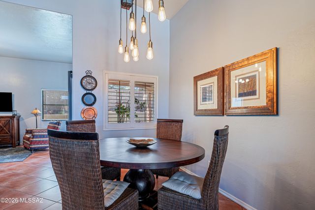 10800 E Limberbush Place, Tucson, AZ 85748