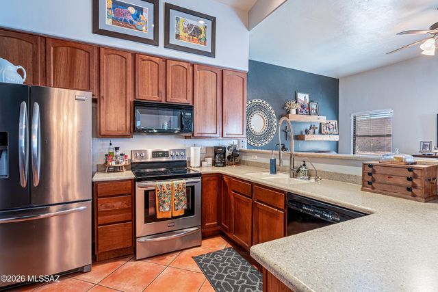 10800 E Limberbush Place, Tucson, AZ 85748