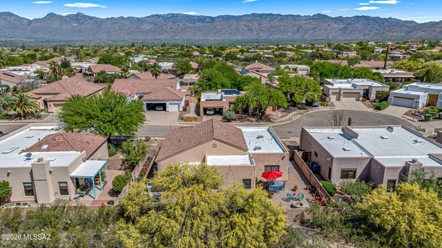 10800 E Limberbush Place, Tucson, AZ 85748