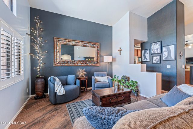 10800 E Limberbush Place, Tucson, AZ 85748