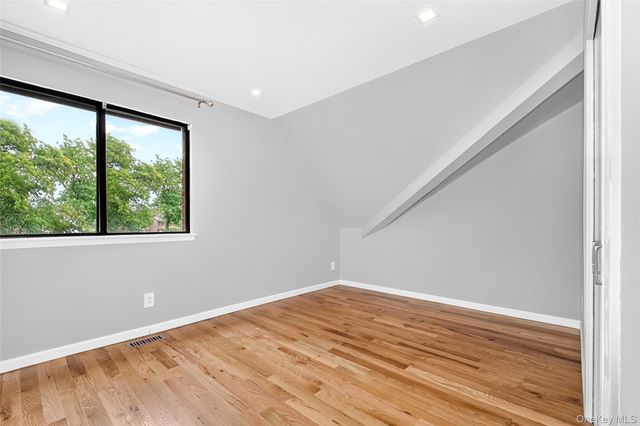 77 Waters Edge, Rye, NY 10580