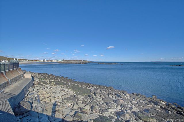 77 Waters Edge, Rye, NY 10580