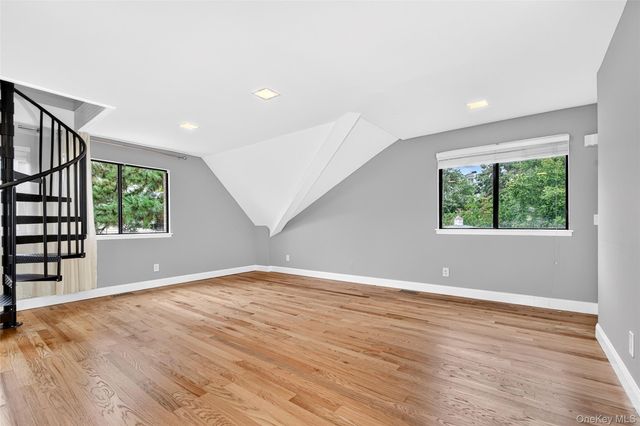 77 Waters Edge, Rye, NY 10580