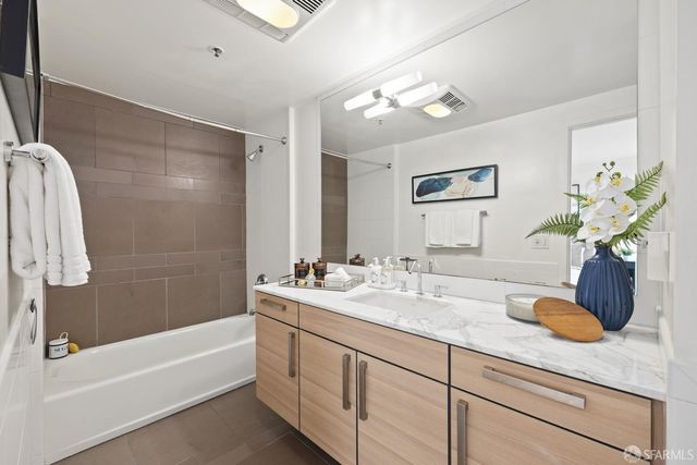 555 4th Street 107, San Francisco, CA 94107