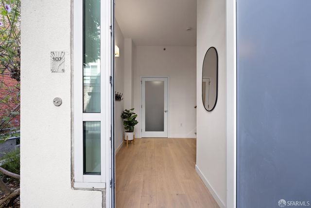555 4th Street 107, San Francisco, CA 94107