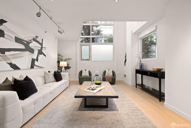 555 4th Street 107, San Francisco, CA 94107