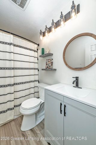 1400 Ivywood Drive, Okemos, MI 48864