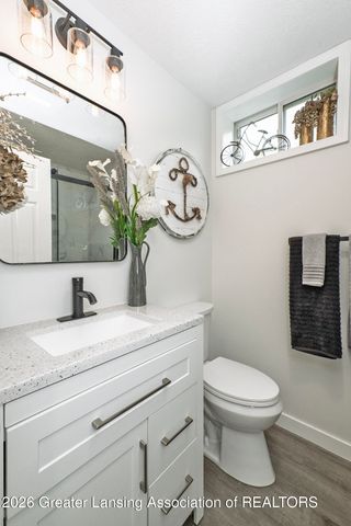 1400 Ivywood Drive, Okemos, MI 48864