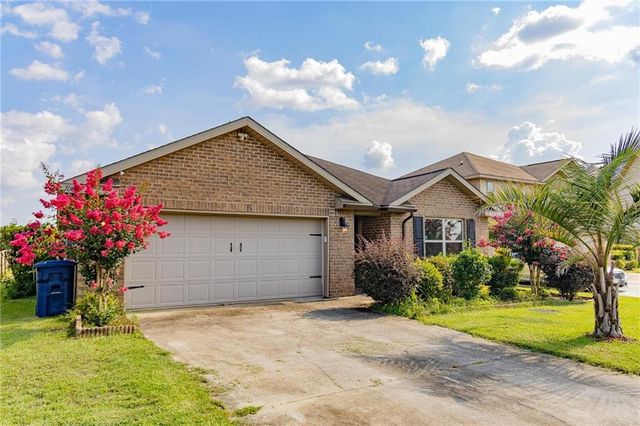 10051 Summer Woods Court, Mobile, AL 36695
