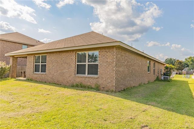 10051 Summer Woods Court, Mobile, AL 36695