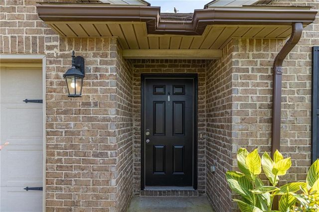 10051 Summer Woods Court, Mobile, AL 36695