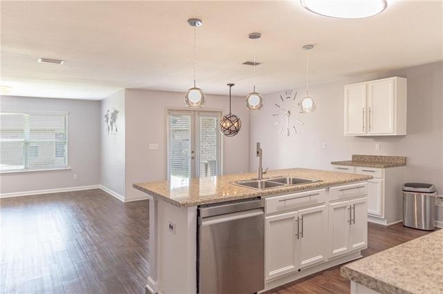 10051 Summer Woods Court, Mobile, AL 36695
