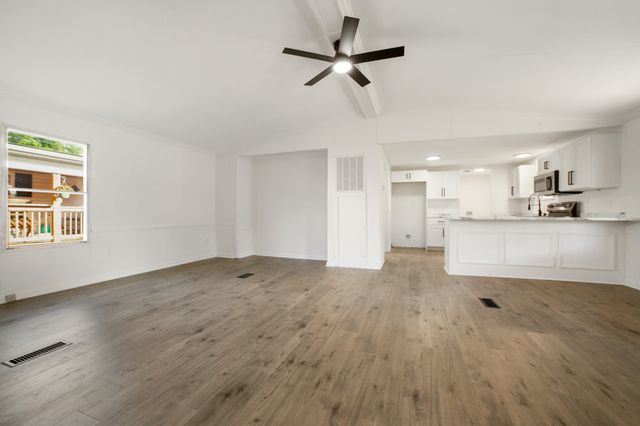753 W Eastland St, Gallatin, TN 37066