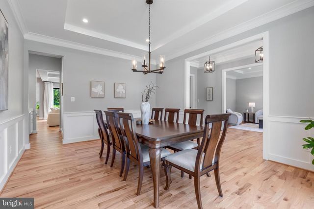 1435 MAYFLOWER DR, Mclean, VA 22101