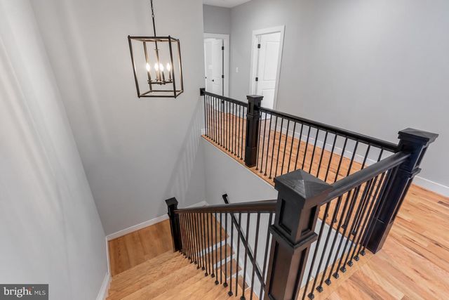 1435 MAYFLOWER DR, Mclean, VA 22101