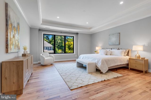 1435 MAYFLOWER DR, Mclean, VA 22101