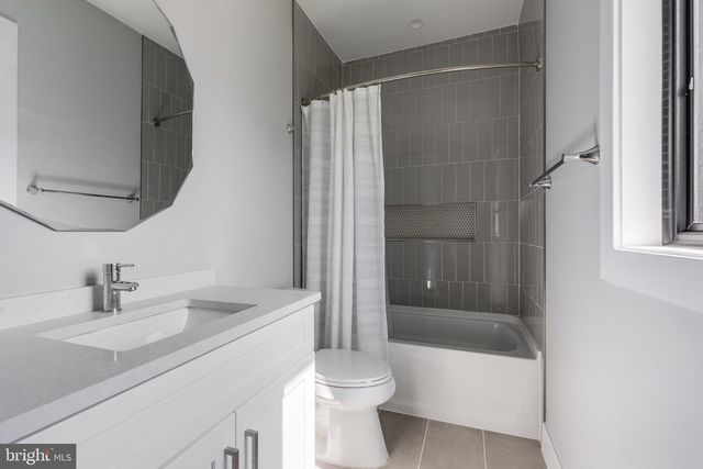 1435 MAYFLOWER DR, Mclean, VA 22101