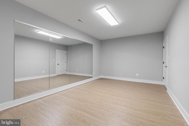 1435 MAYFLOWER DR, Mclean, VA 22101