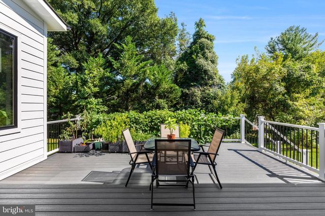 1435 MAYFLOWER DR, Mclean, VA 22101