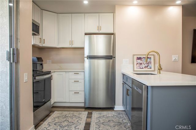 6151 Orange 215, Los Angeles, CA 90048