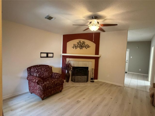 6351 Applewood Forest Drive, Katy, TX 77494