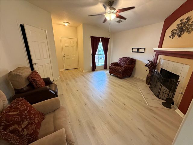 6351 Applewood Forest Drive, Katy, TX 77494