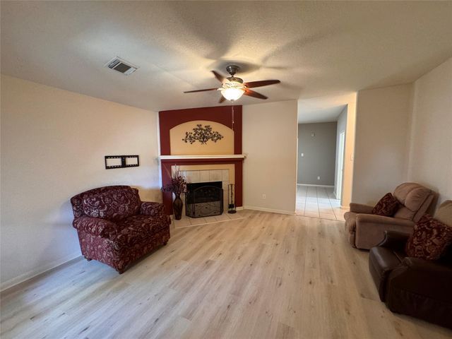 6351 Applewood Forest Drive, Katy, TX 77494