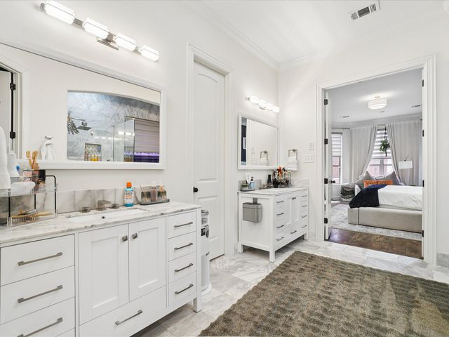 6708 Natures Way, Dallas, TX 75236
