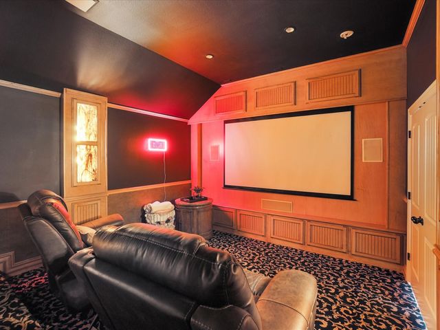 6708 Natures Way, Dallas, TX 75236