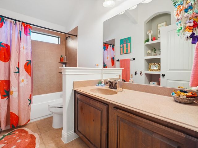 6708 Natures Way, Dallas, TX 75236