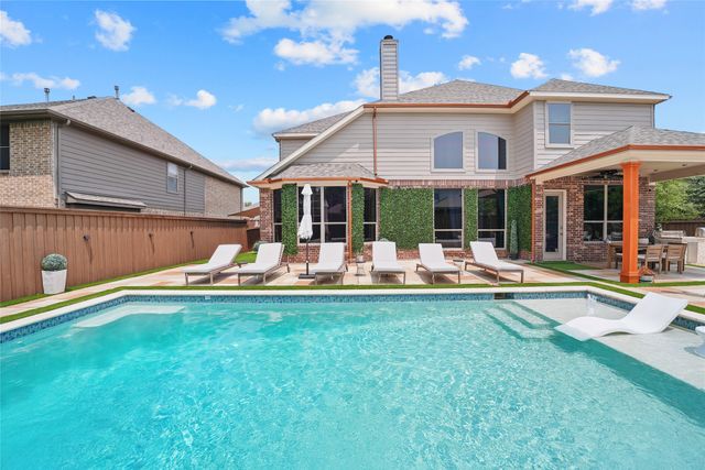 6708 Natures Way, Dallas, TX 75236