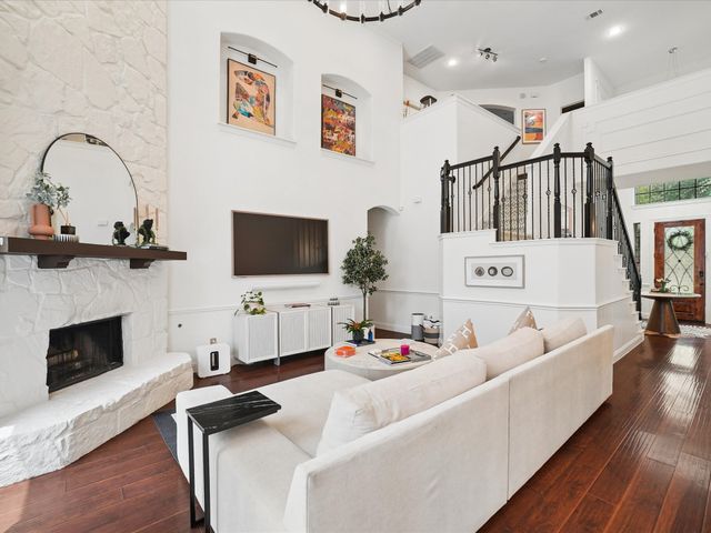 6708 Natures Way, Dallas, TX 75236