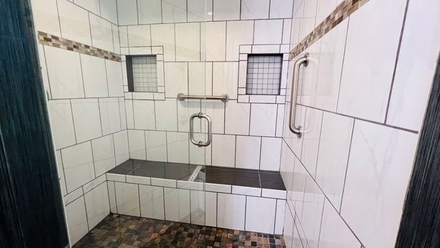 2405 Donna Drive, Grand Prairie, TX 75051