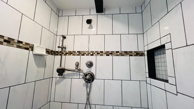 2405 Donna Drive, Grand Prairie, TX 75051