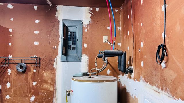 2405 Donna Drive, Grand Prairie, TX 75051