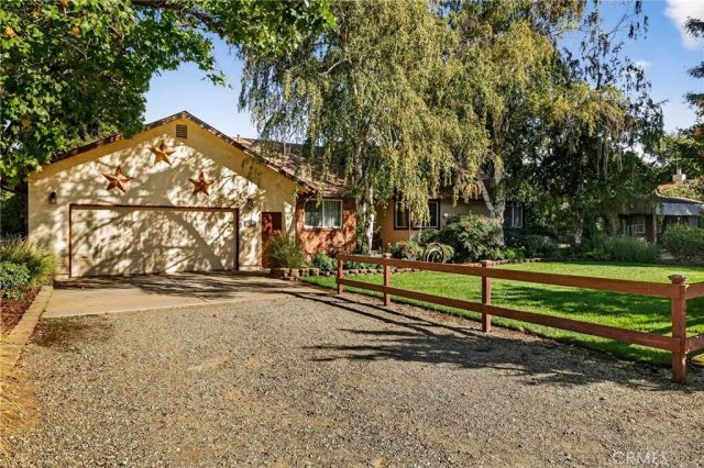 24 Roseanna Court, Chico, CA 95973