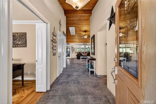 24 Roseanna Court, Chico, CA 95973