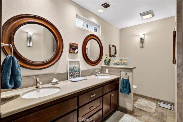 24 Roseanna Court, Chico, CA 95973