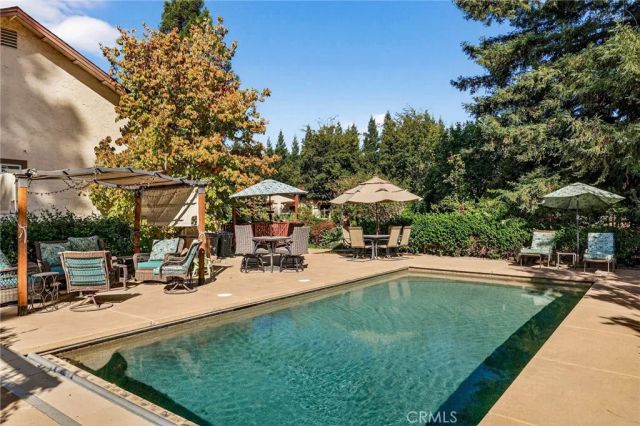 24 Roseanna Court, Chico, CA 95973