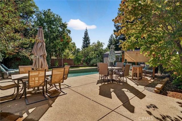 24 Roseanna Court, Chico, CA 95973