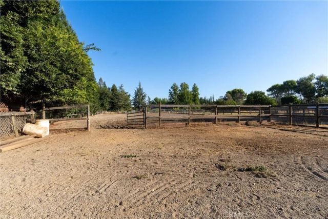 24 Roseanna Court, Chico, CA 95973