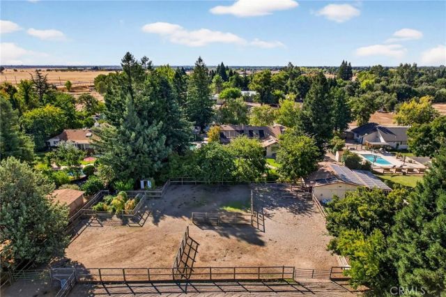 24 Roseanna Court, Chico, CA 95973