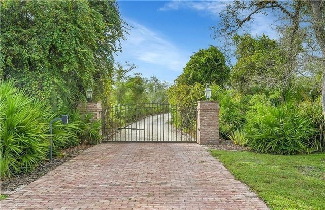 27300 EGRET PLACE, Punta Gorda, FL 33983