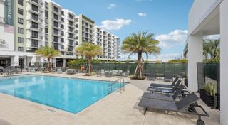 4465 Griffin Road B3, Davie, FL 33314